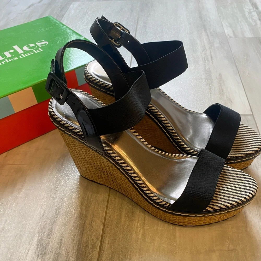 Charles by Charles David Straw Woven Wedges with Black Straps, women’s 10